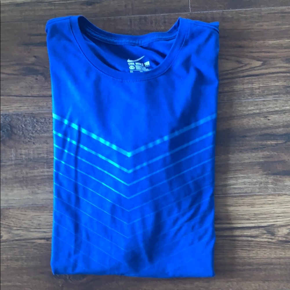 Mens Nike short sleeve XXL